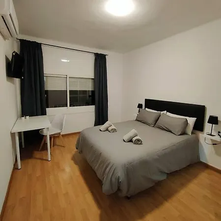 Apartamento Centre شقة *